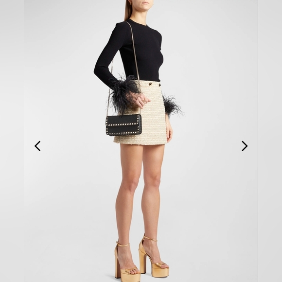 Valentino Rockstud Leather Shoulder Bag - Picture 9 of 9